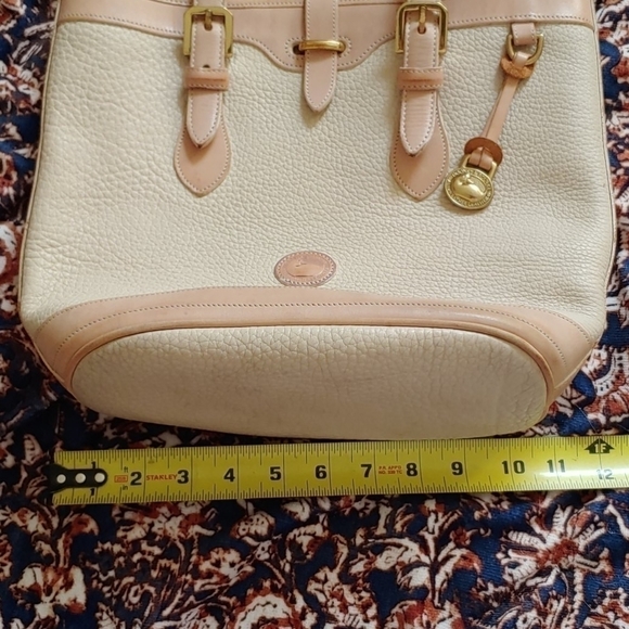 Dooney & Bourke Small Bucket Purse/Tote - Picture 9 of 10